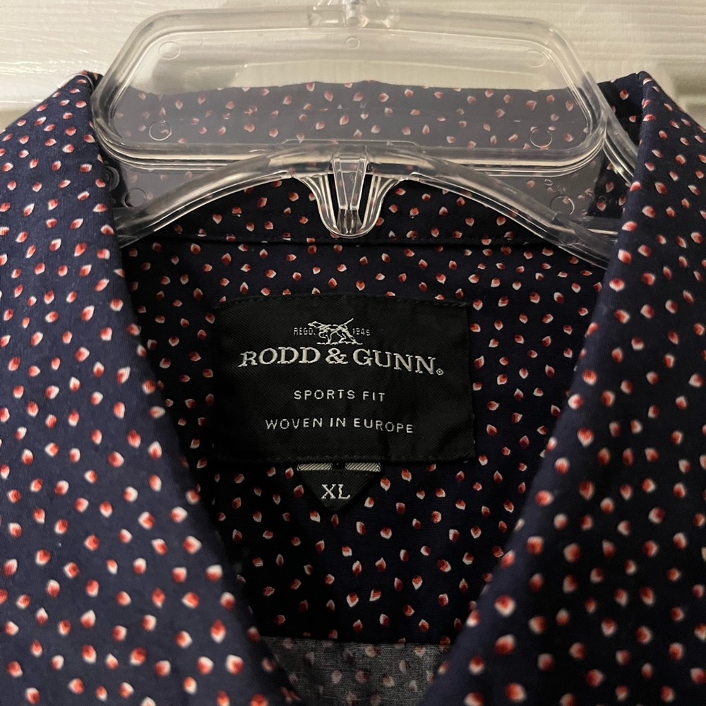 Men’s Rodd & Gunn button up - Picture 5 of 5